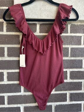Aritzia Wilfred Danette Bodysuit with Ruffled Neckline - Size M